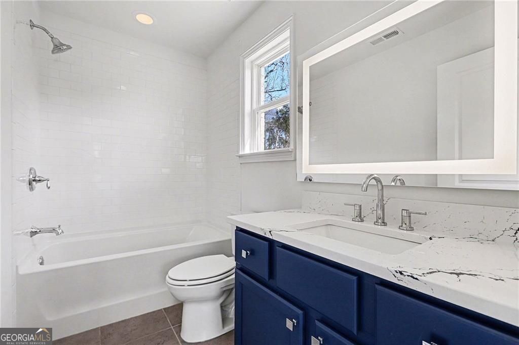 1895 Henley Way Alpharetta GA 30009