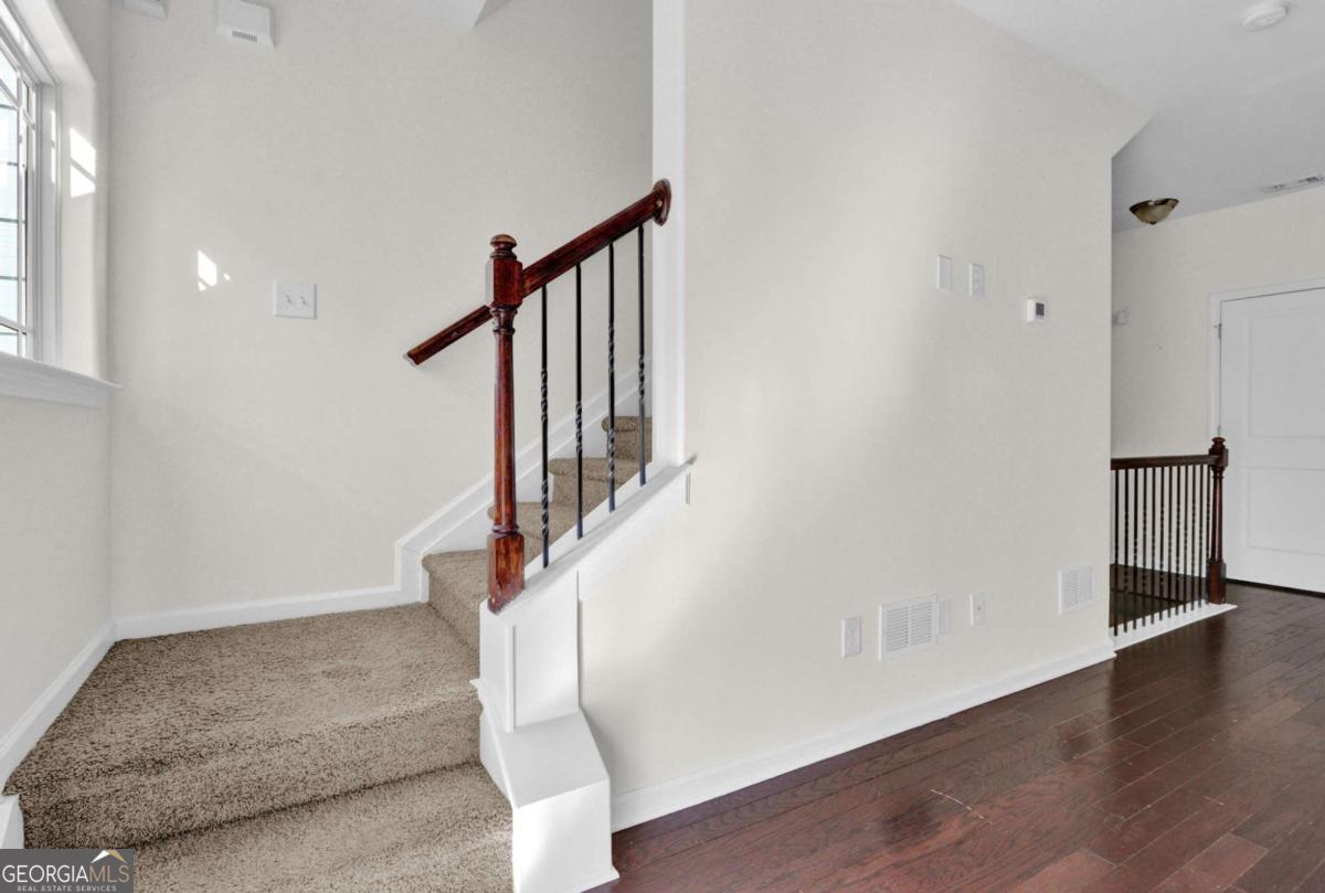 215 Semel Drive NW Atlanta GA 30309