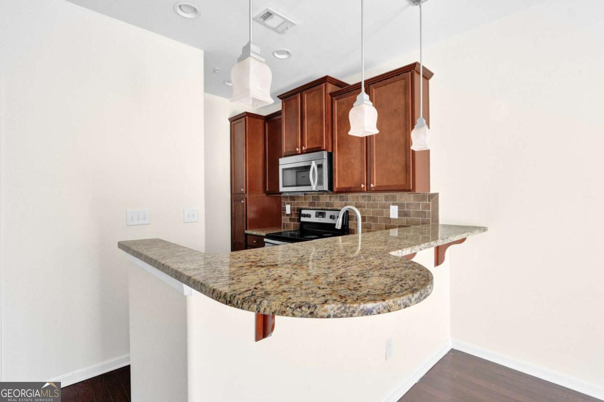 215 Semel Drive NW Atlanta GA 30309