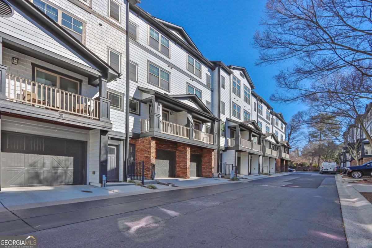 215 Semel Drive NW Atlanta GA 30309