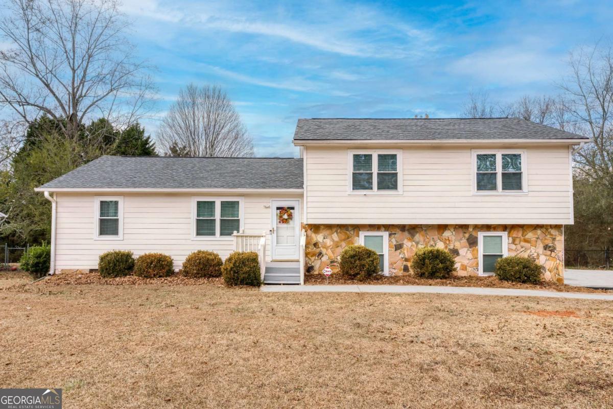 1426 Raintree Drive Snellville GA 30078