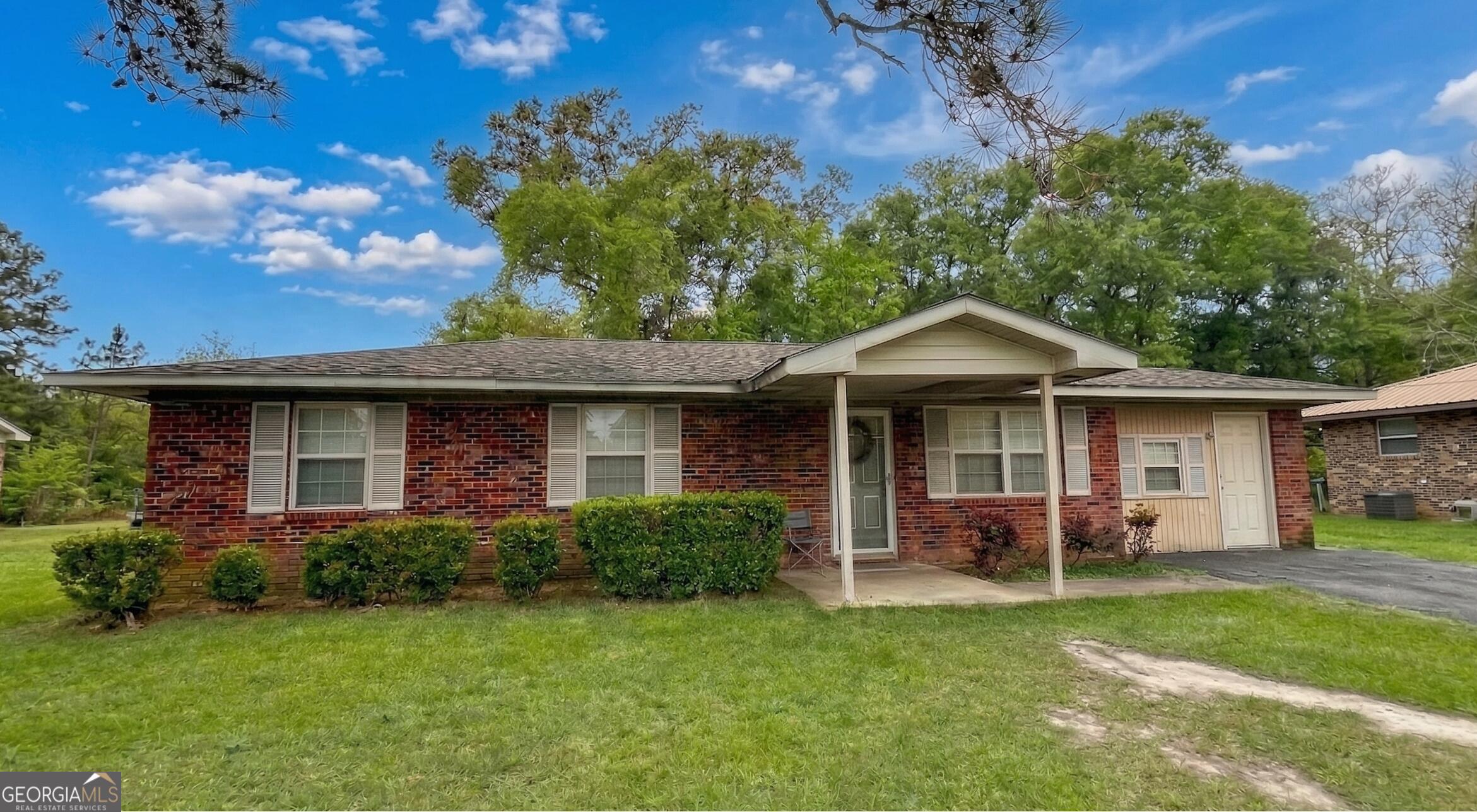 1176 Willie C Harris Drive Cairo GA 39828