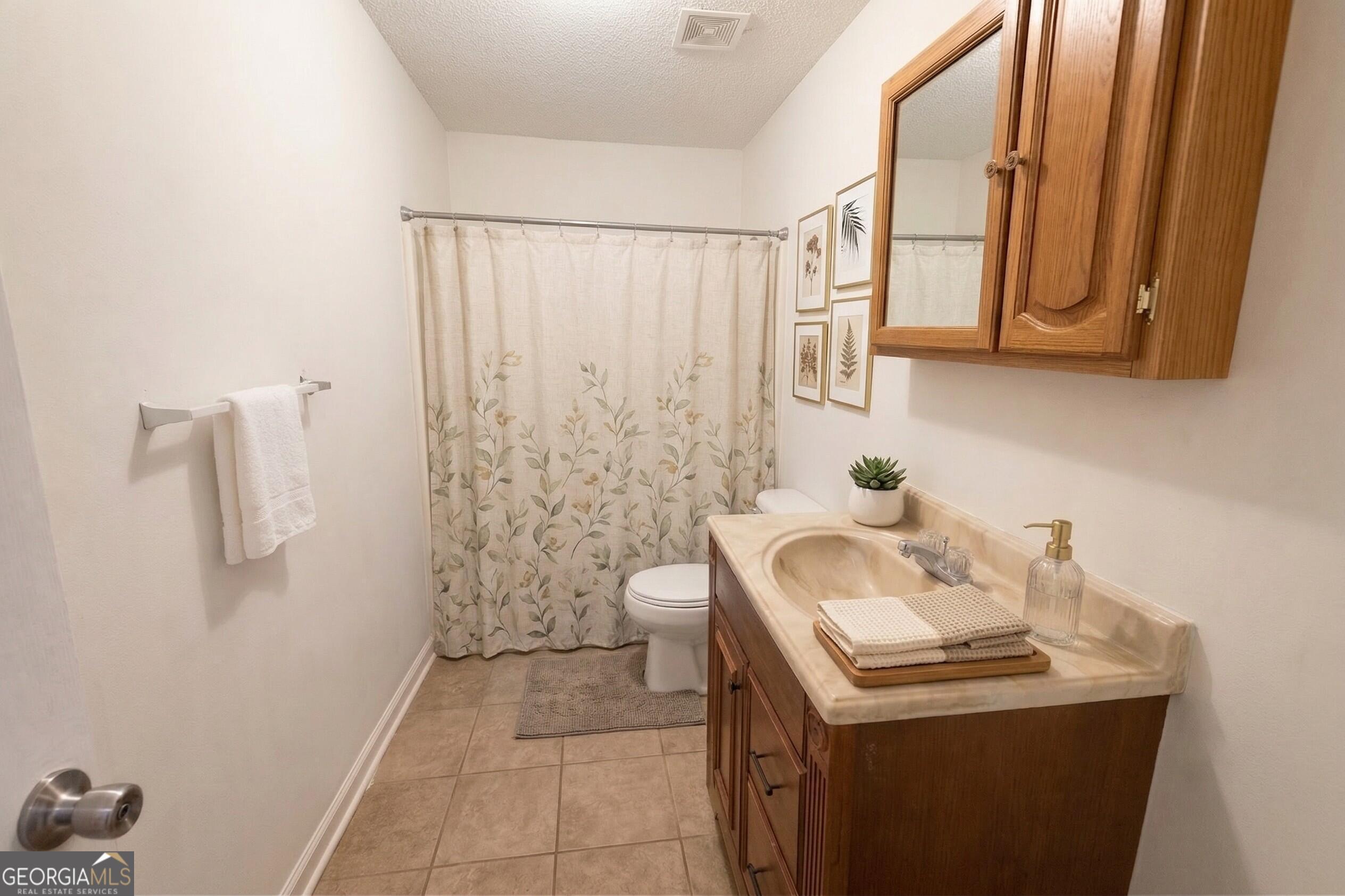 1176 Willie C Harris Drive Cairo GA 39828