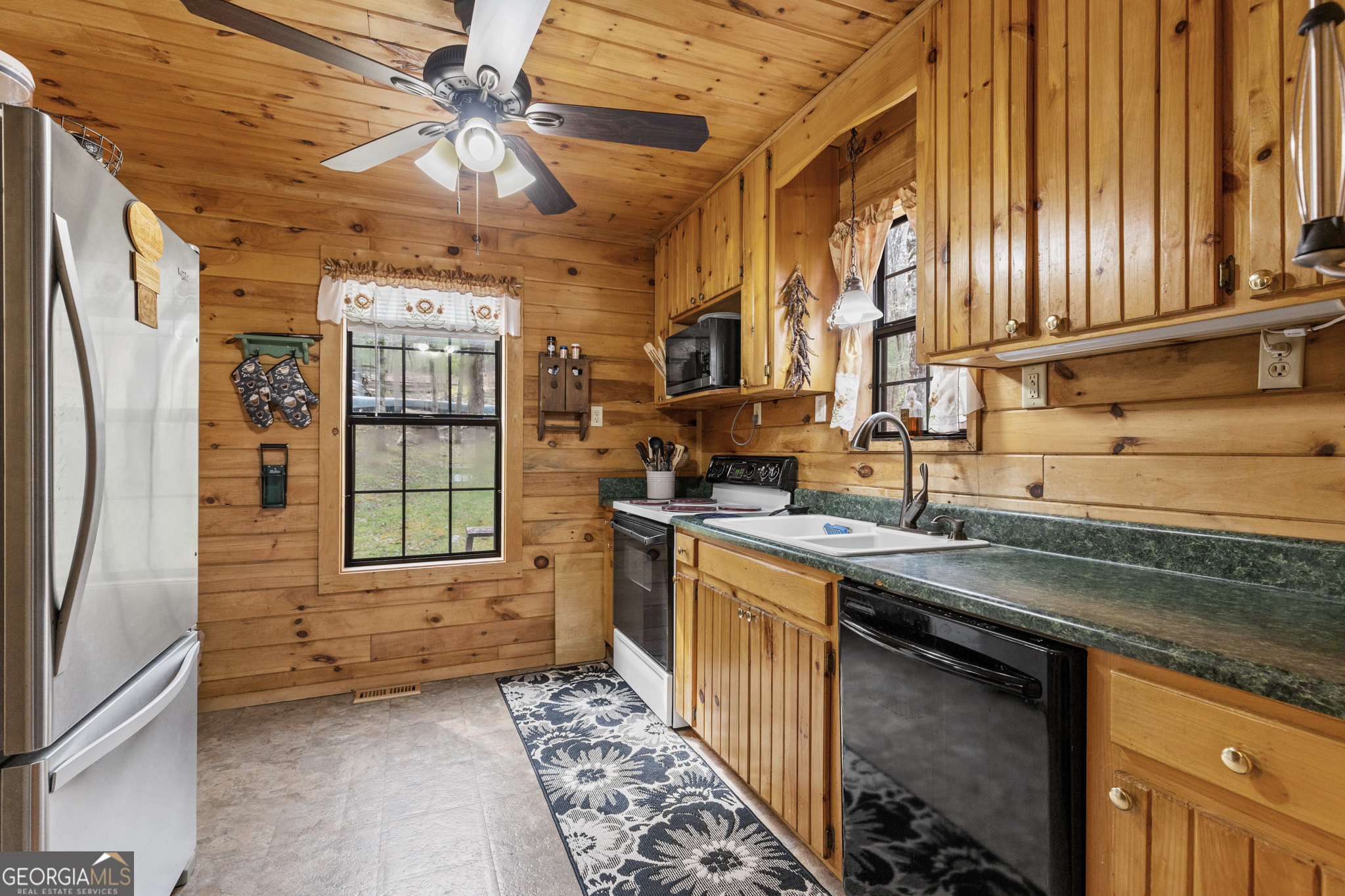 541 Black Ankle Creek Road Cherry Log GA 30522