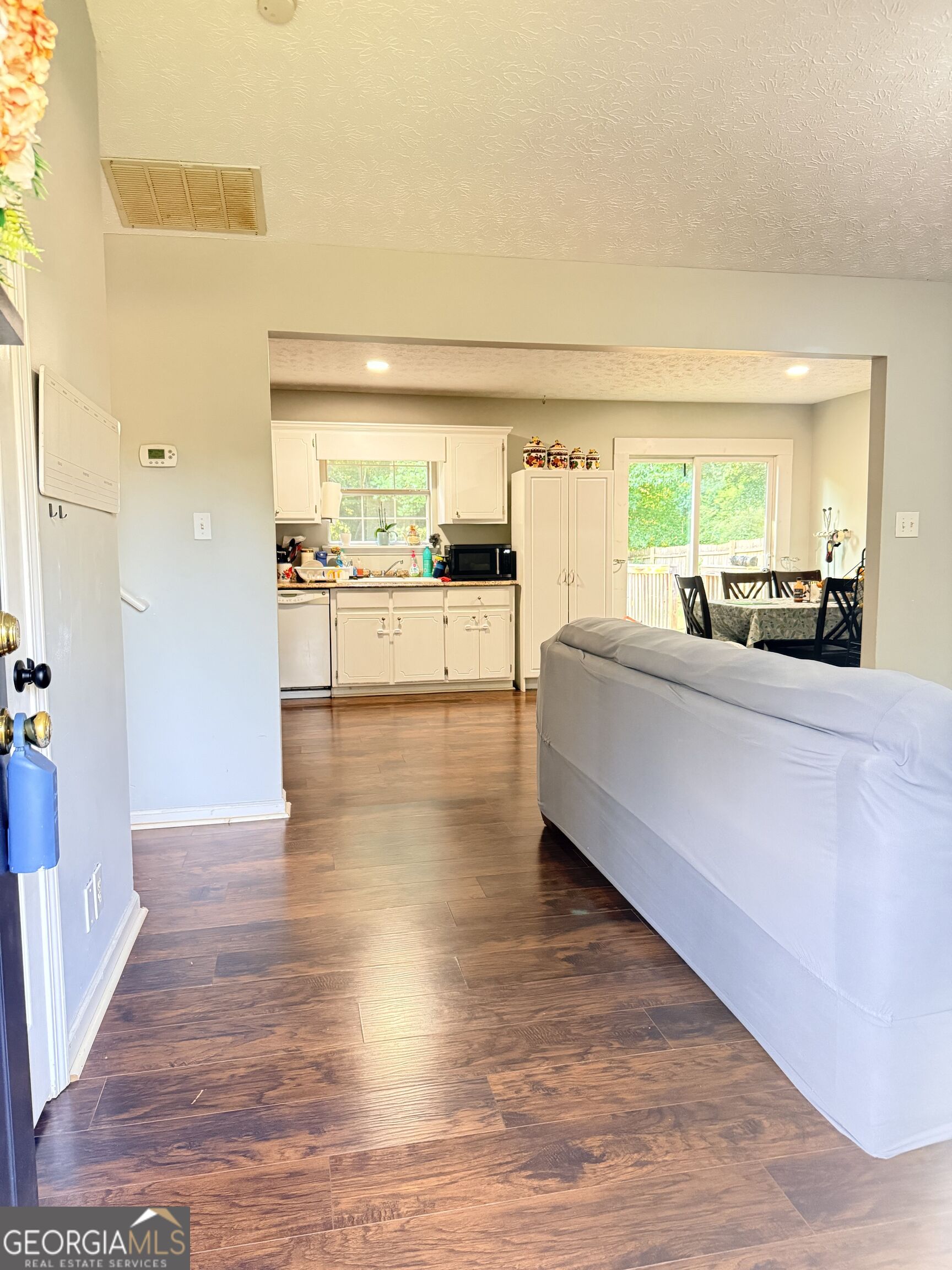 4400 Leafview Drive Gillsville GA 30543