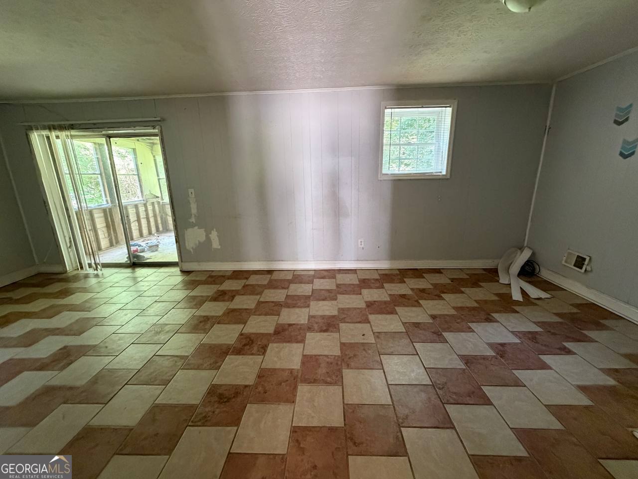 221 Lucan Way Riverdale GA 30274