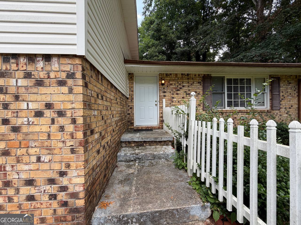 221 Lucan Way Riverdale GA 30274