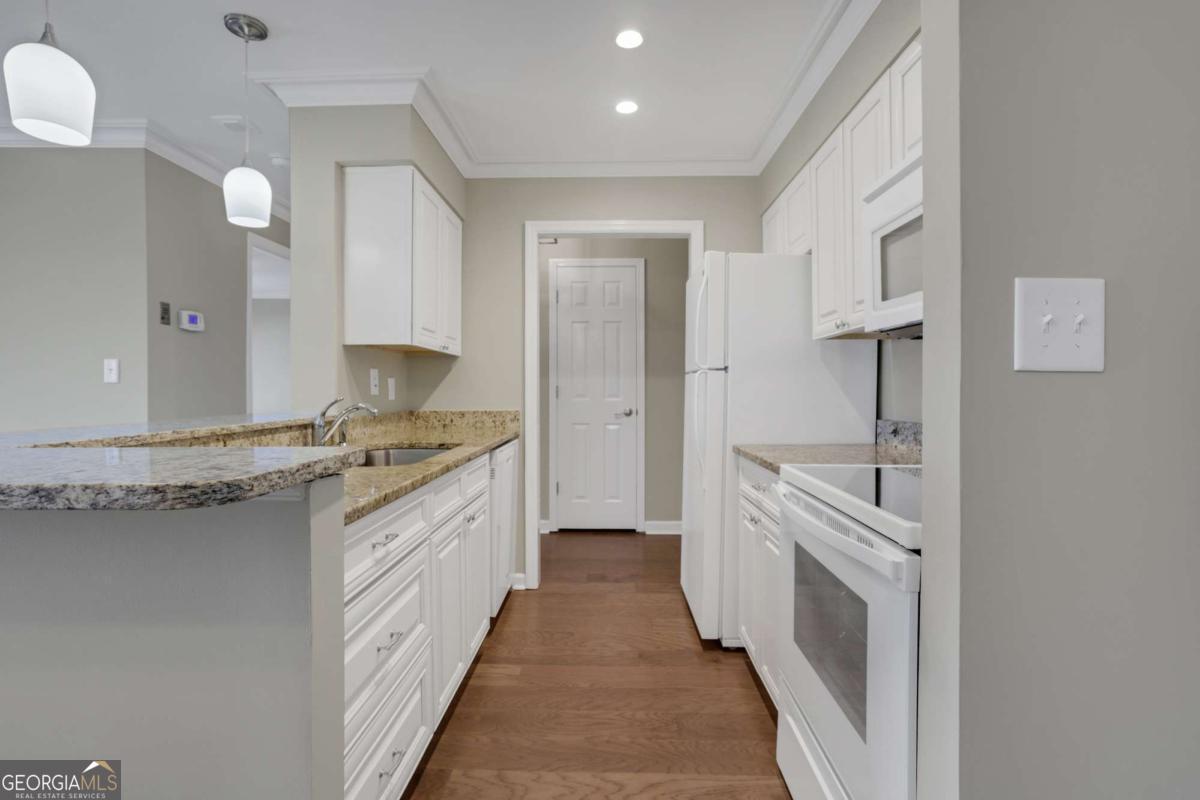 300 Johnson Ferry Road NE Atlanta GA 30328