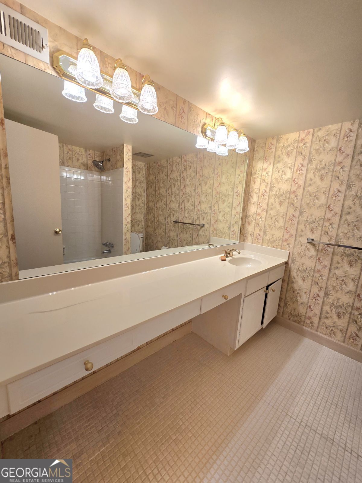 6851 Roswell Road Sandy Springs GA 30328