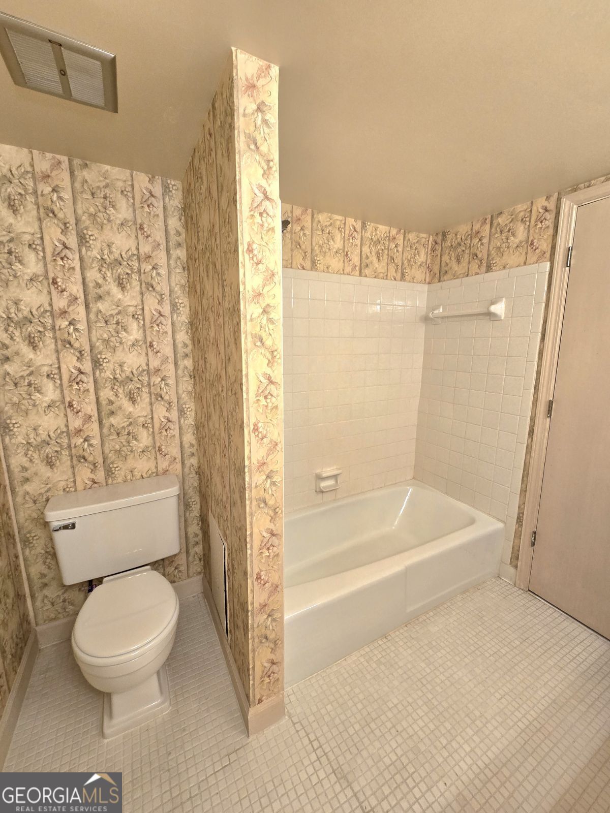 6851 Roswell Road Sandy Springs GA 30328