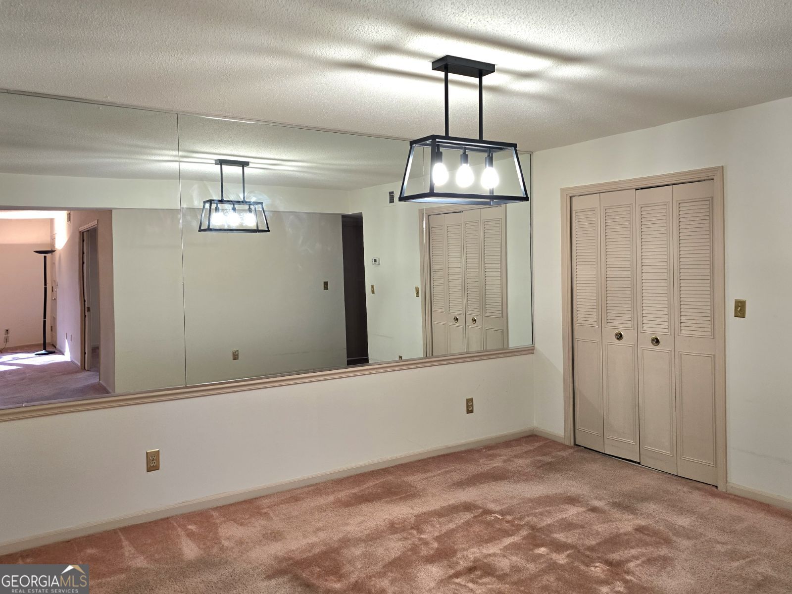 6851 Roswell Road Sandy Springs GA 30328