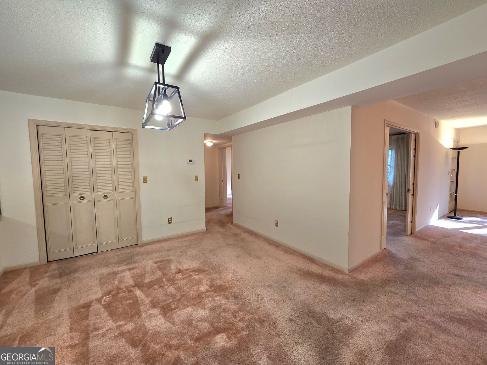 6851 Roswell Road Sandy Springs GA 30328