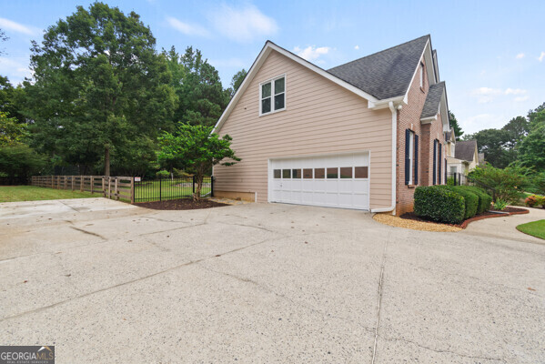 2025 Southers Circle Suwanee GA 30024