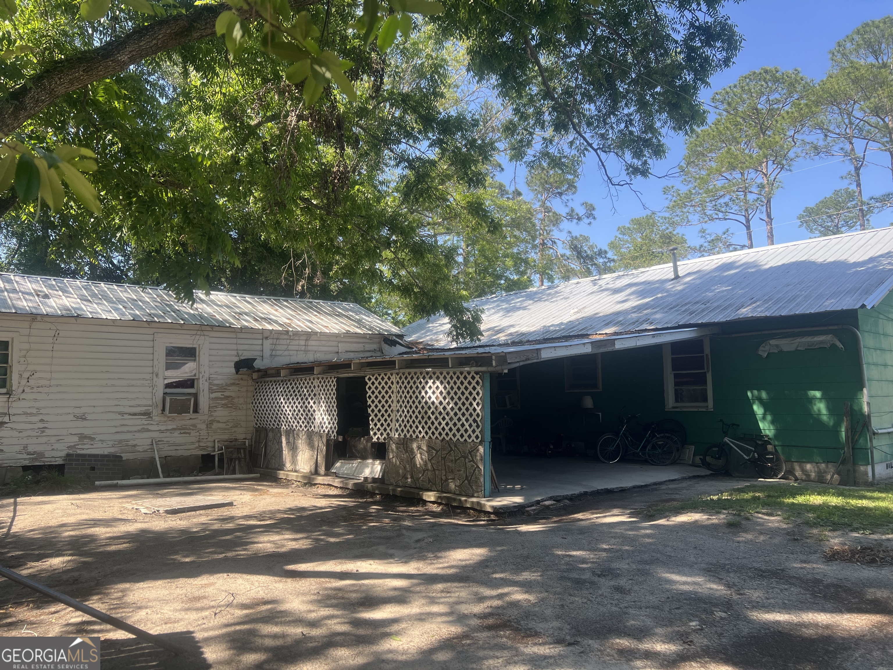1009 Kitchens Avenue Douglas GA 31533