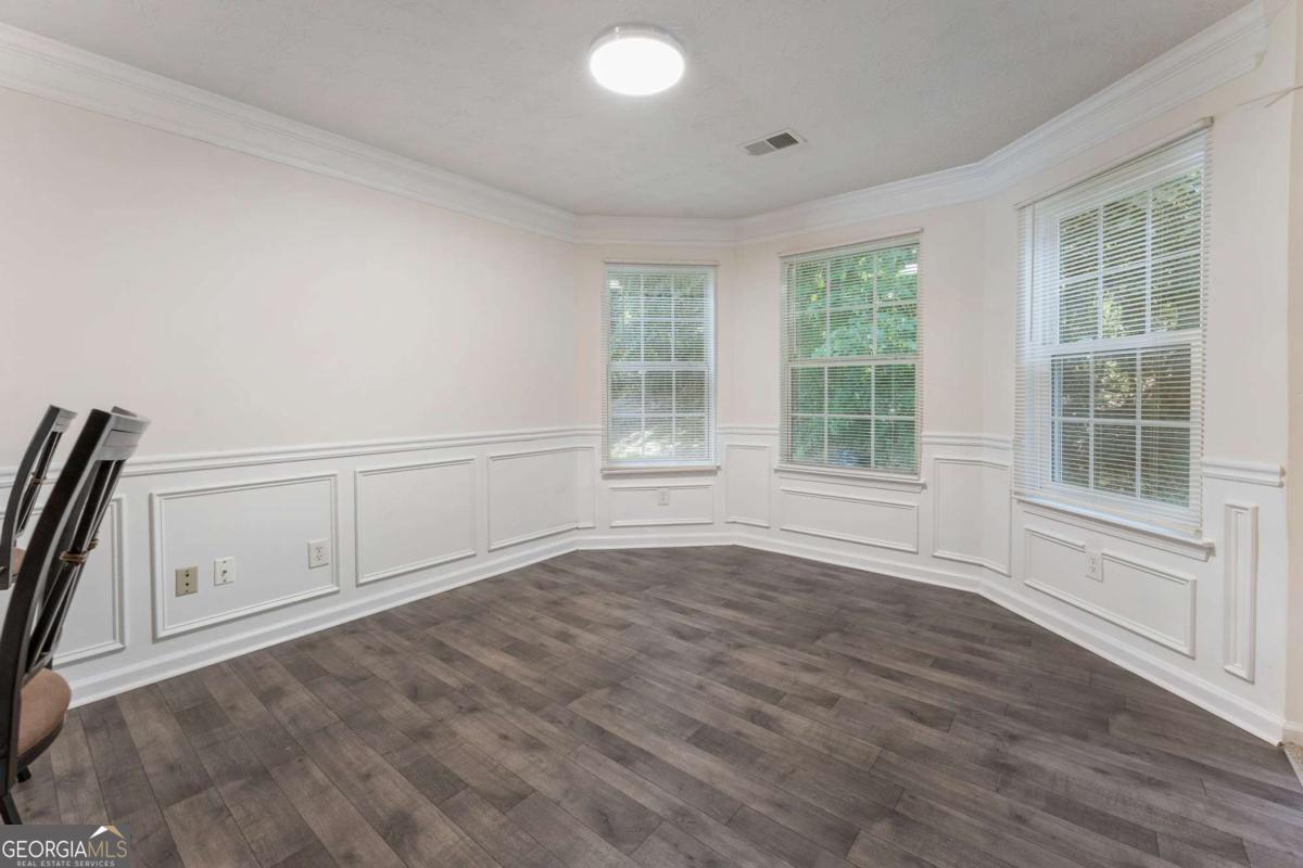 2433 Wood Bend Lane Riverdale GA 30296