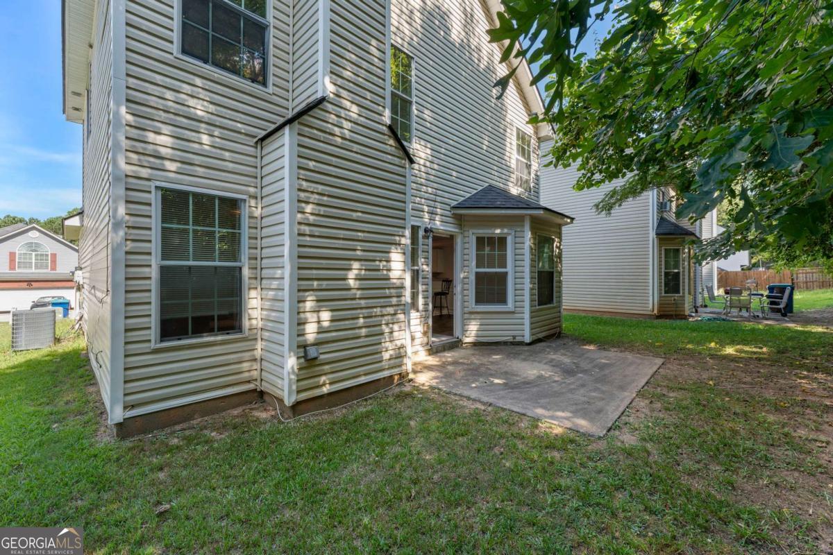 2433 Wood Bend Lane Riverdale GA 30296