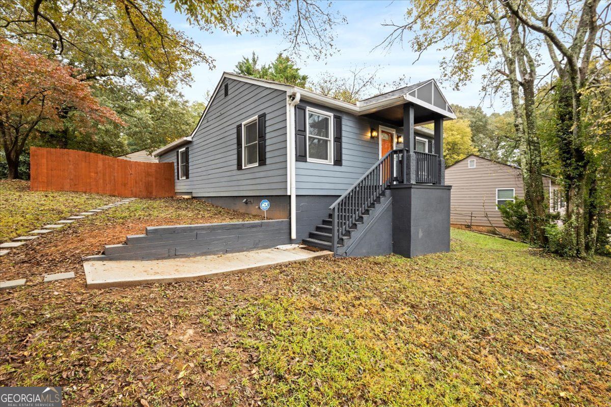 1765 Mary George Avenue NW Atlanta GA 30318