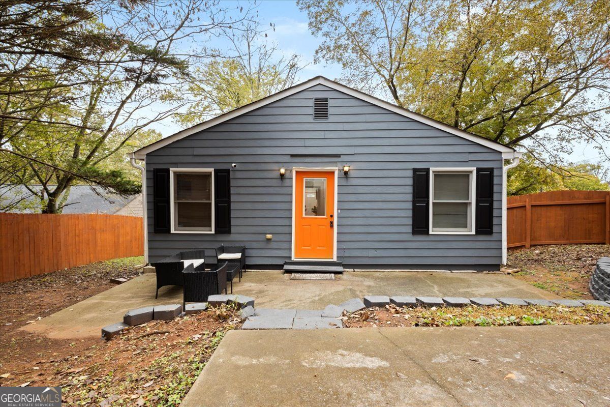 1765 Mary George Avenue NW Atlanta GA 30318