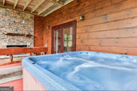 92 Fish Trap Road Mineral Bluff GA 30559