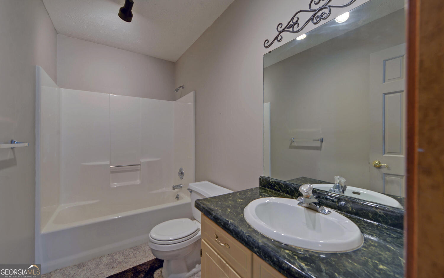 197 Woodland Way Dewy Rose GA 30634