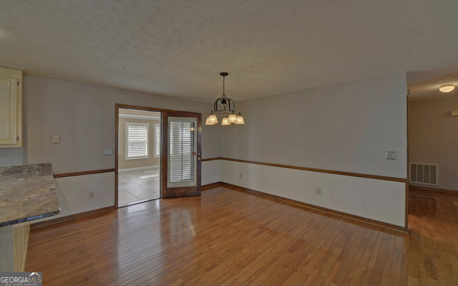 197 Woodland Way Dewy Rose GA 30634
