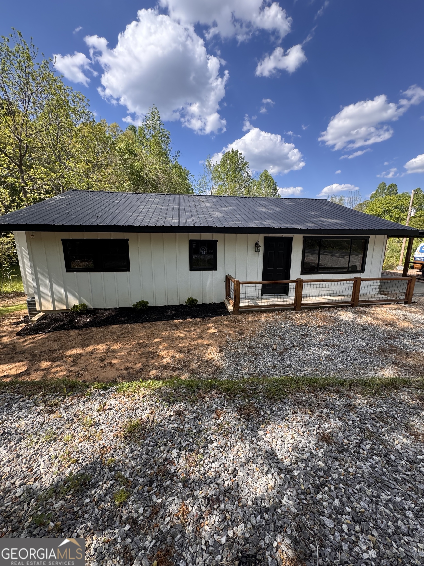 157 Old Loving Road Mineral Bluff GA 30559
