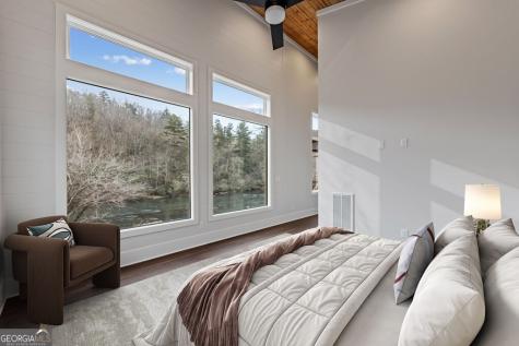 494 Riverbend Manor Blue Ridge GA 30513