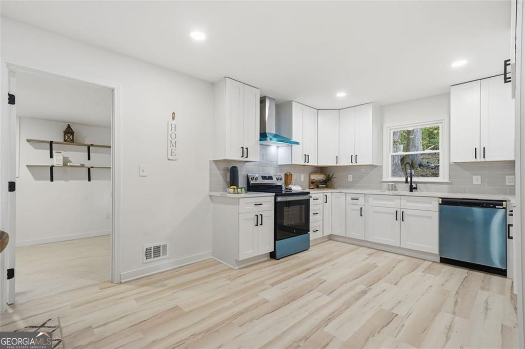 2568 Fontaine Circle Decatur GA 30032