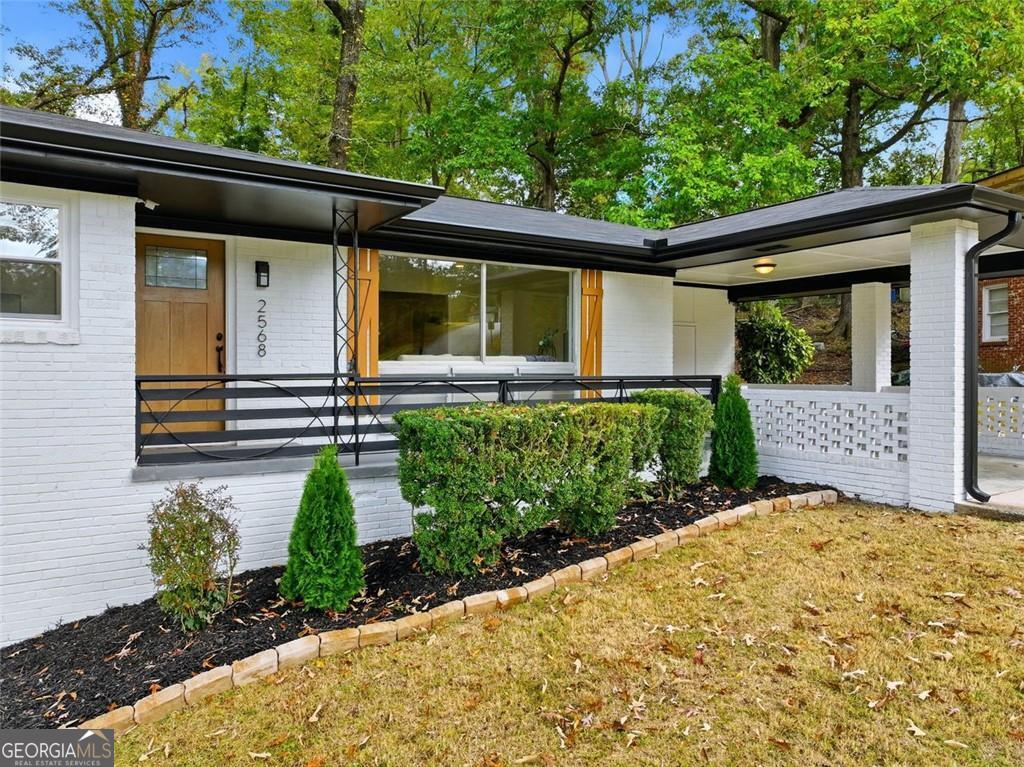 2568 Fontaine Circle Decatur GA 30032