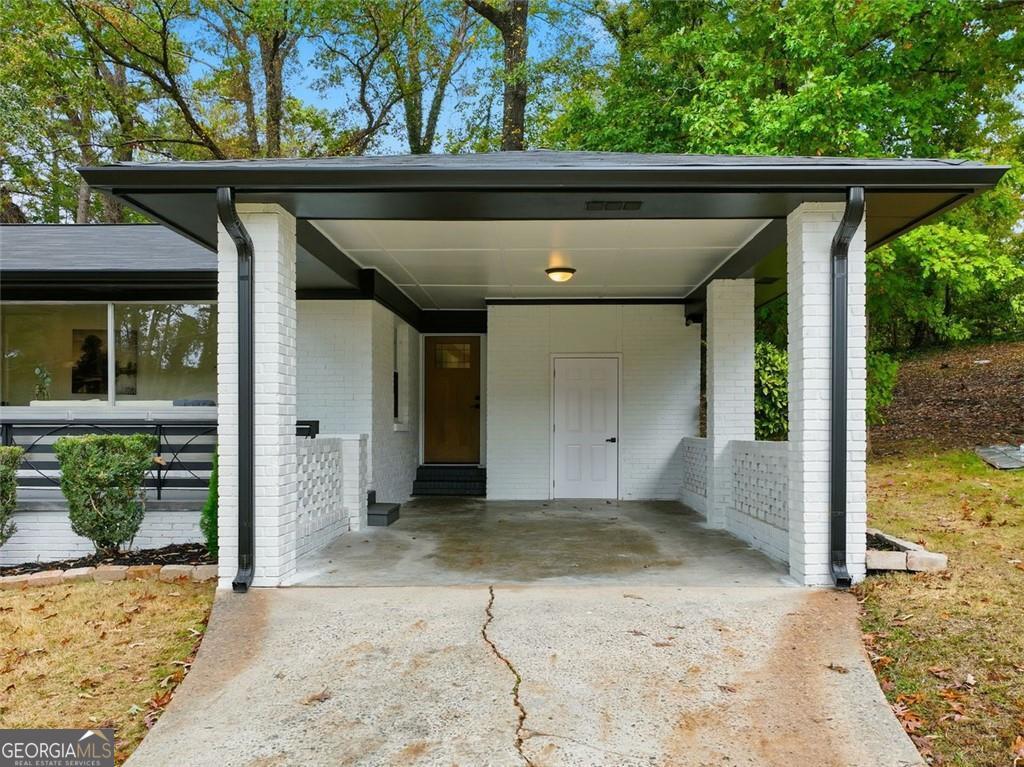 2568 Fontaine Circle Decatur GA 30032