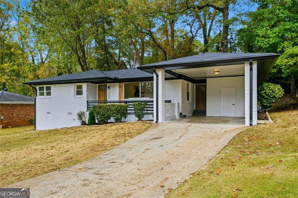 2568 Fontaine Circle Decatur GA 30032
