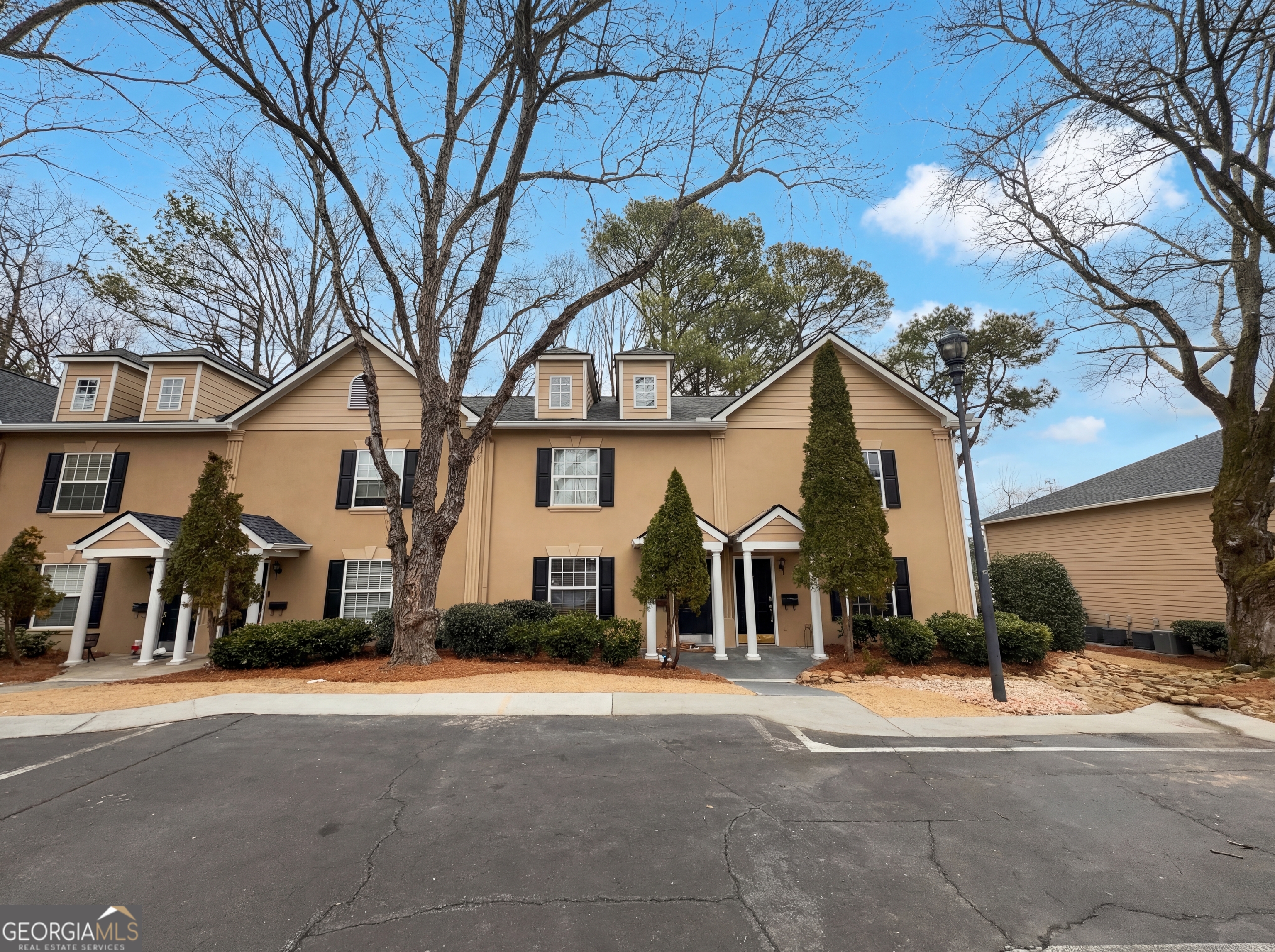 806 Brighton Point Atlanta GA 30328