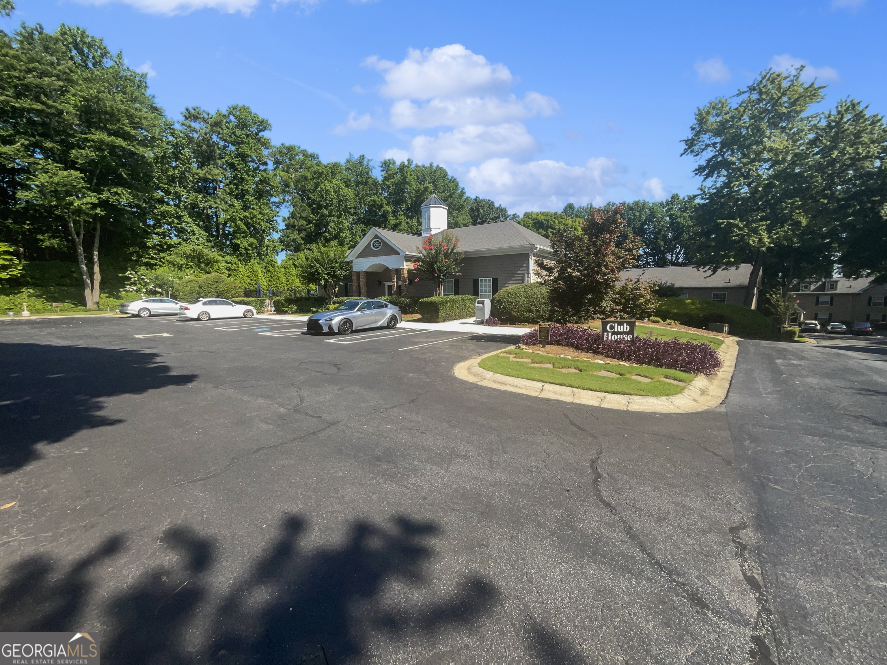 806 Brighton Point Atlanta GA 30328