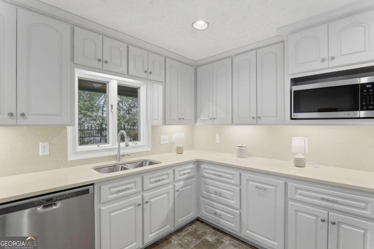 4061 Laurel Ridge Trail SE Smyrna GA 30080