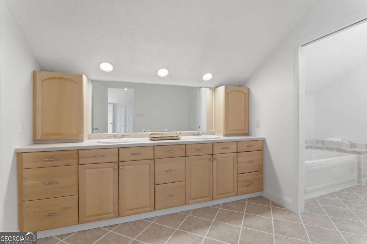 4061 Laurel Ridge Trail SE Smyrna GA 30080