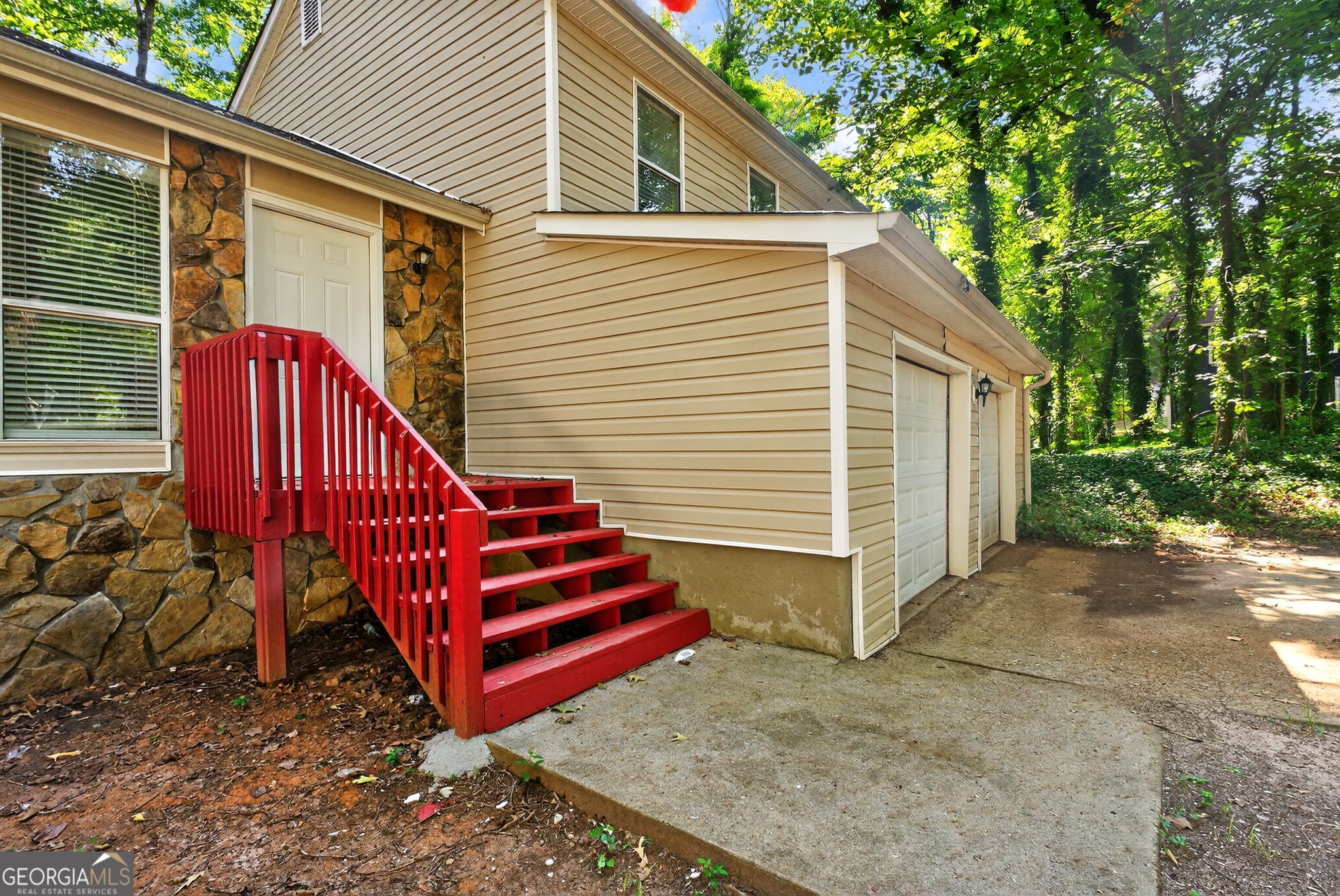 767 Forest Path Stone Mountain GA 30088