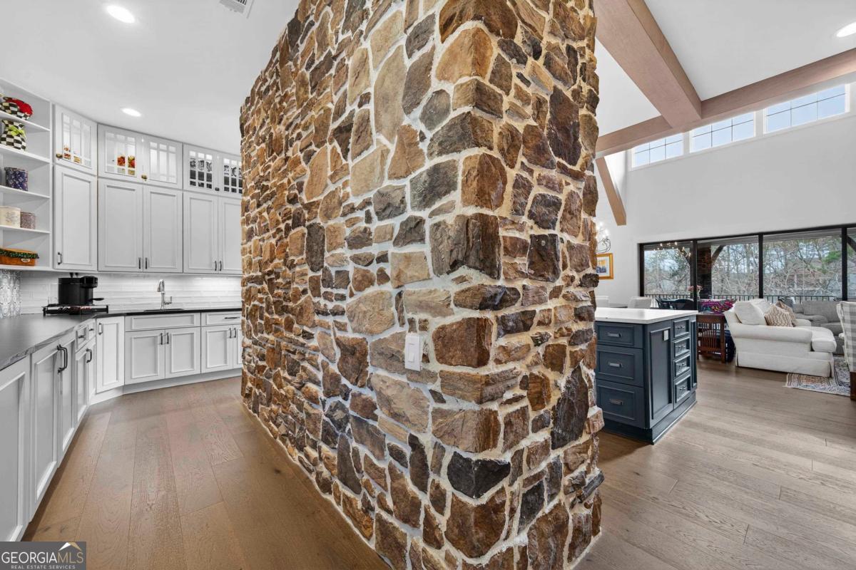 1031 Cavalier Cove Greensboro GA 30642