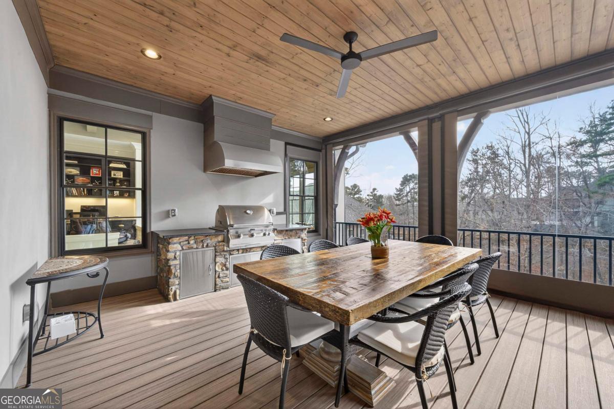 1031 Cavalier Cove Greensboro GA 30642