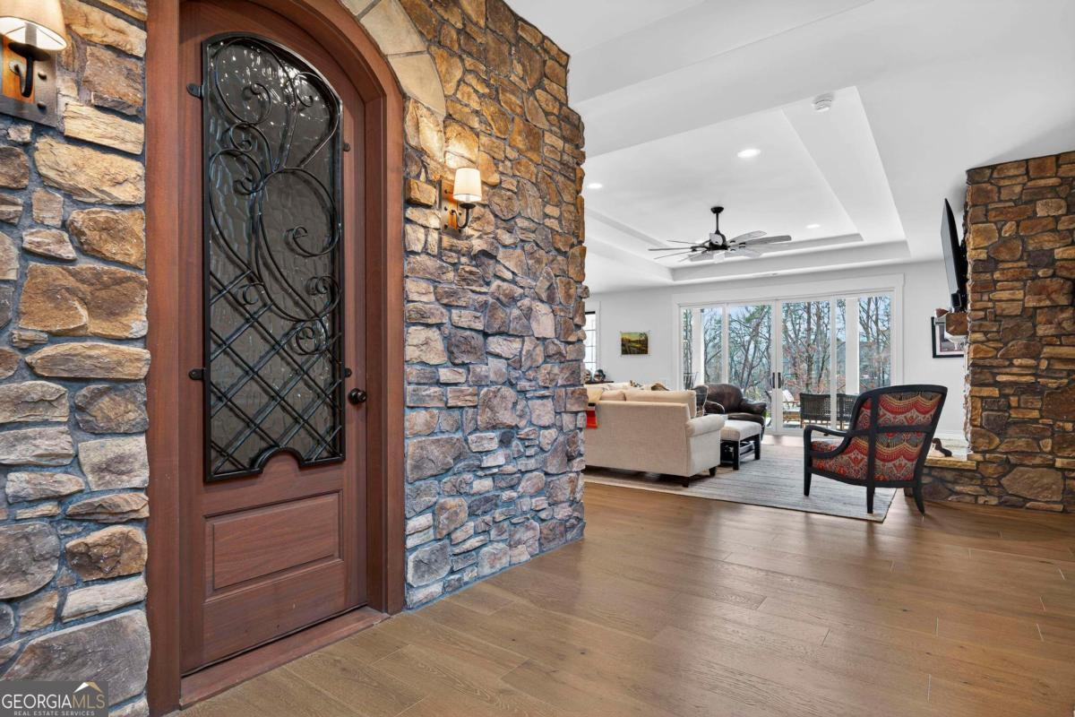 1031 Cavalier Cove Greensboro GA 30642