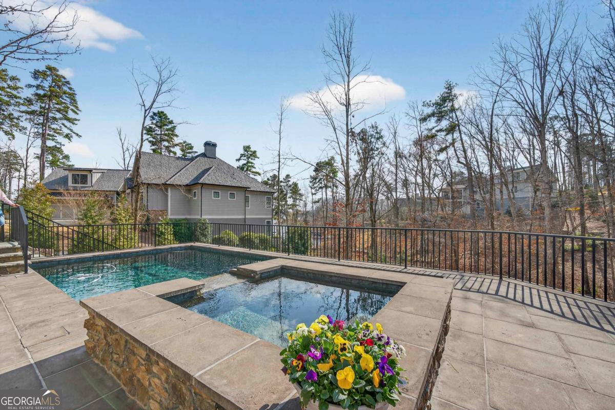1031 Cavalier Cove Greensboro GA 30642
