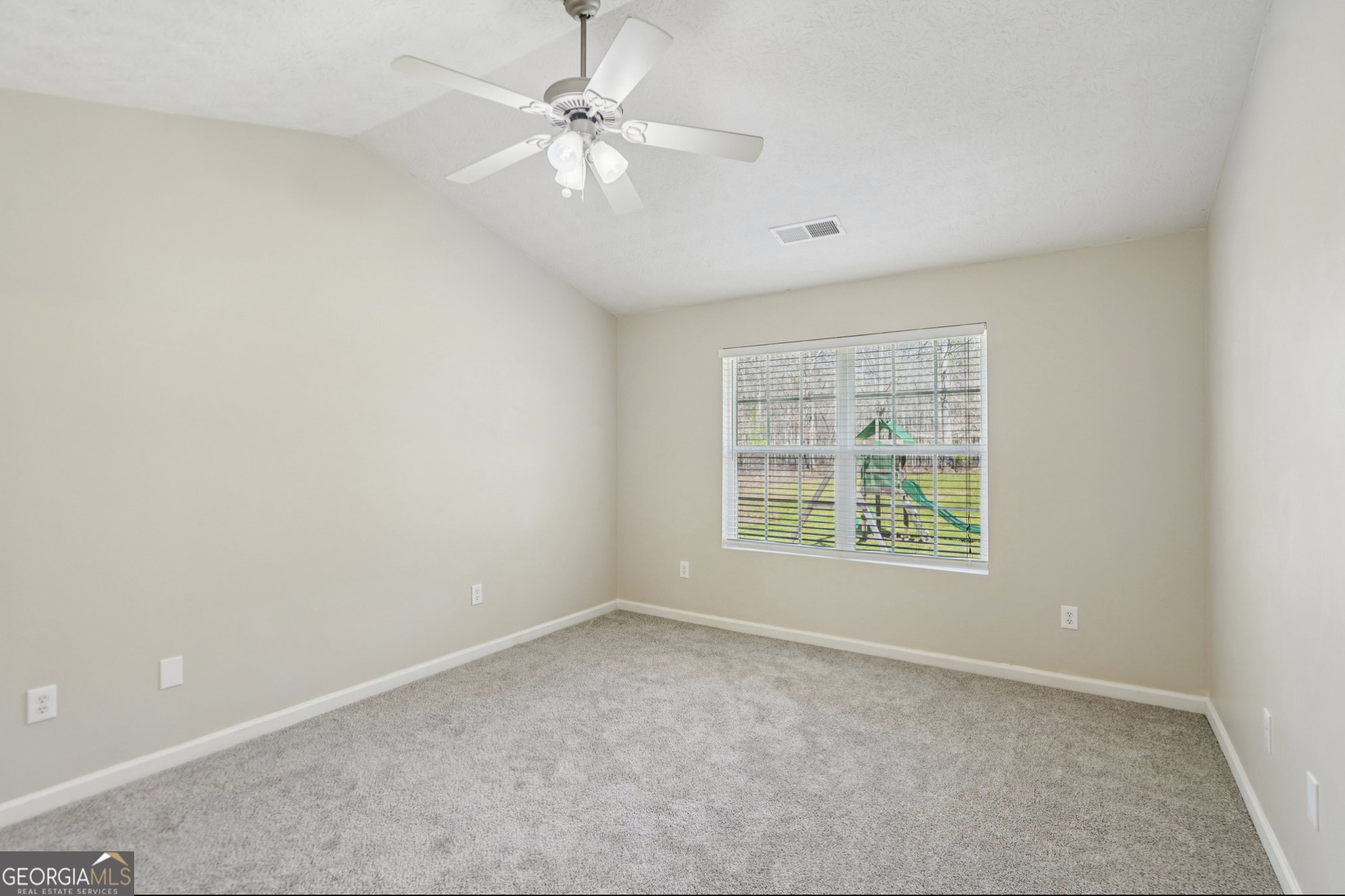 86 Esther Lane Grantville GA 30220