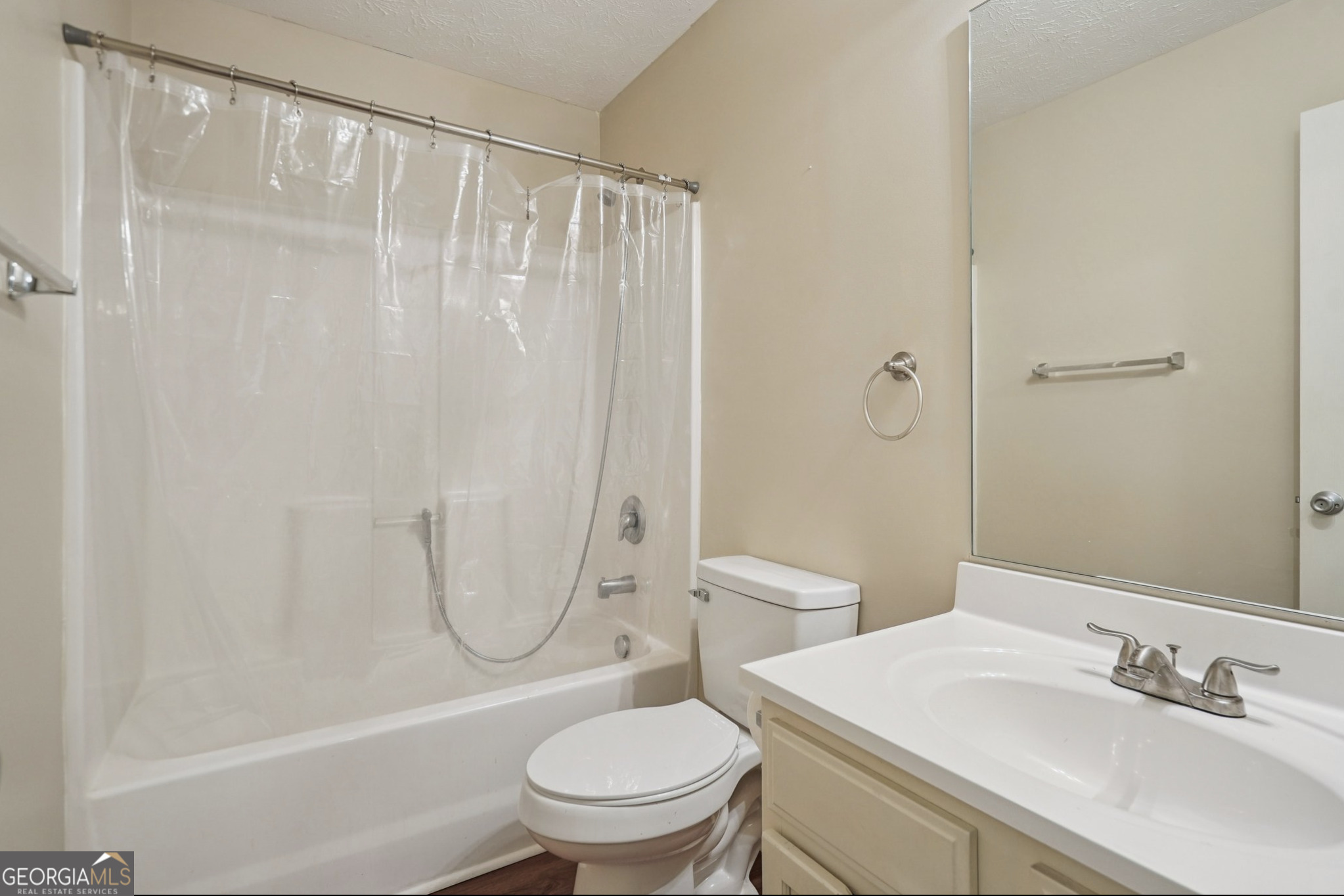 86 Esther Lane Grantville GA 30220