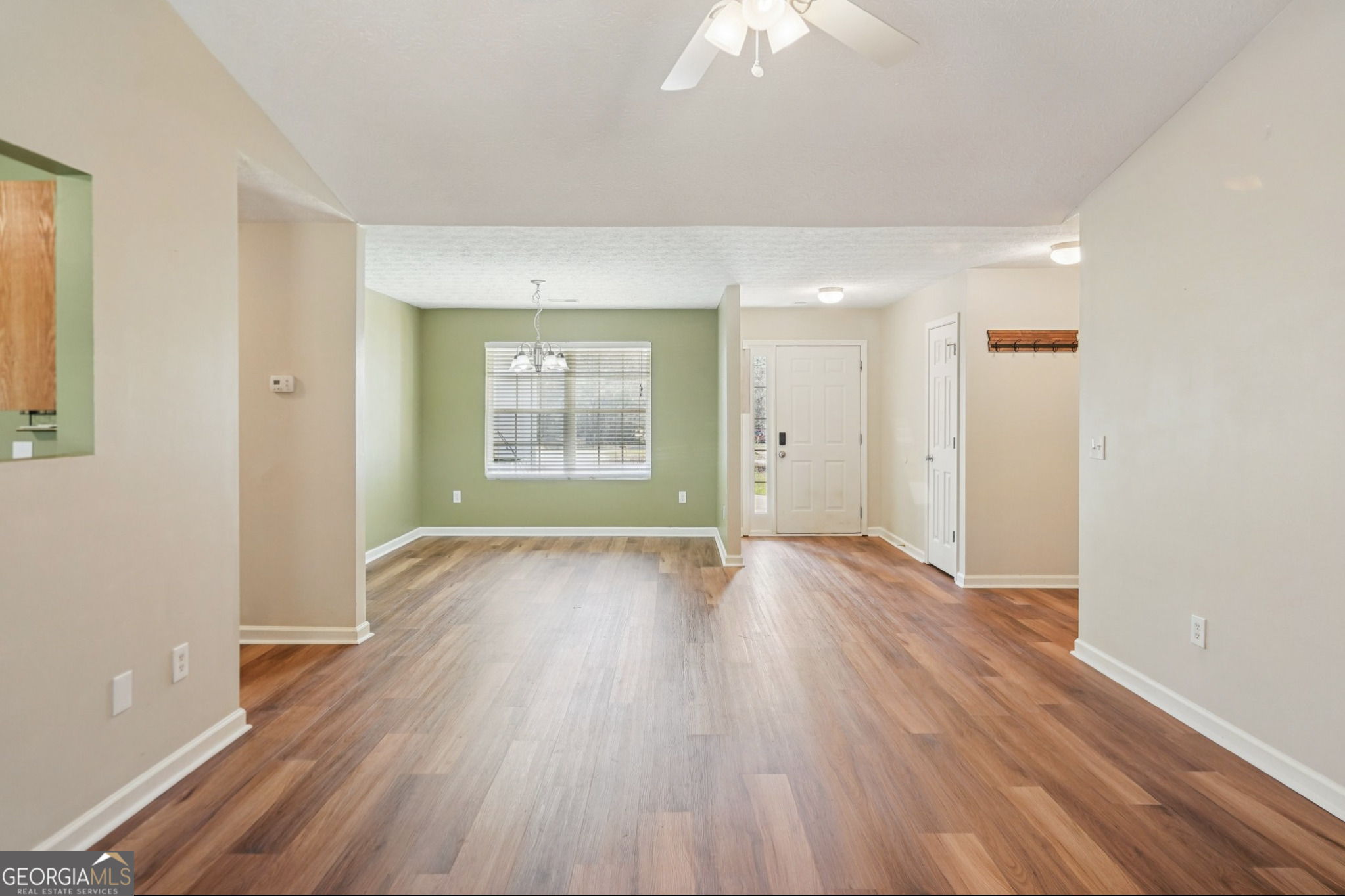 86 Esther Lane Grantville GA 30220