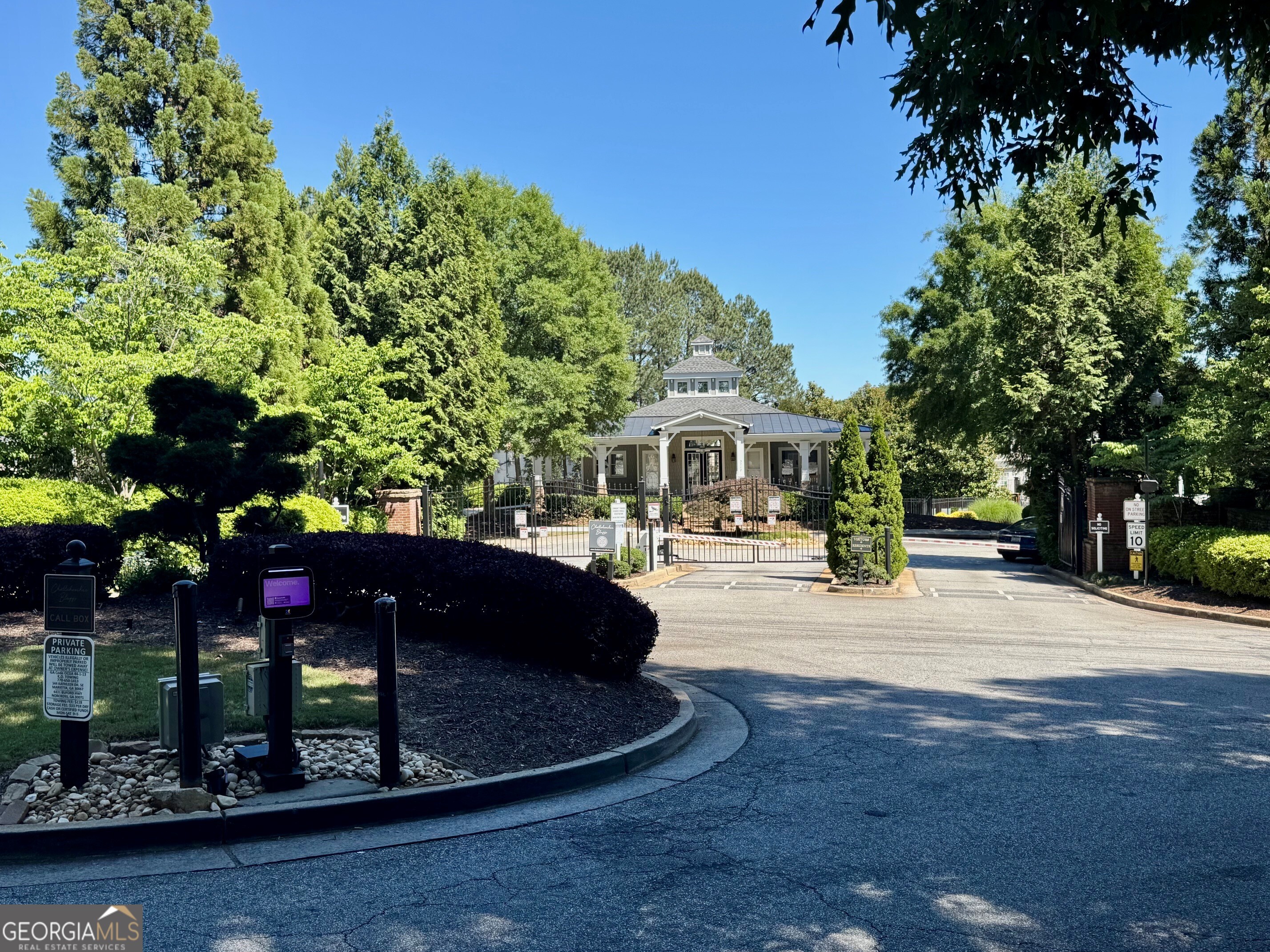 3827 Chattahoochee Summit Drive SE Atlanta GA 30339