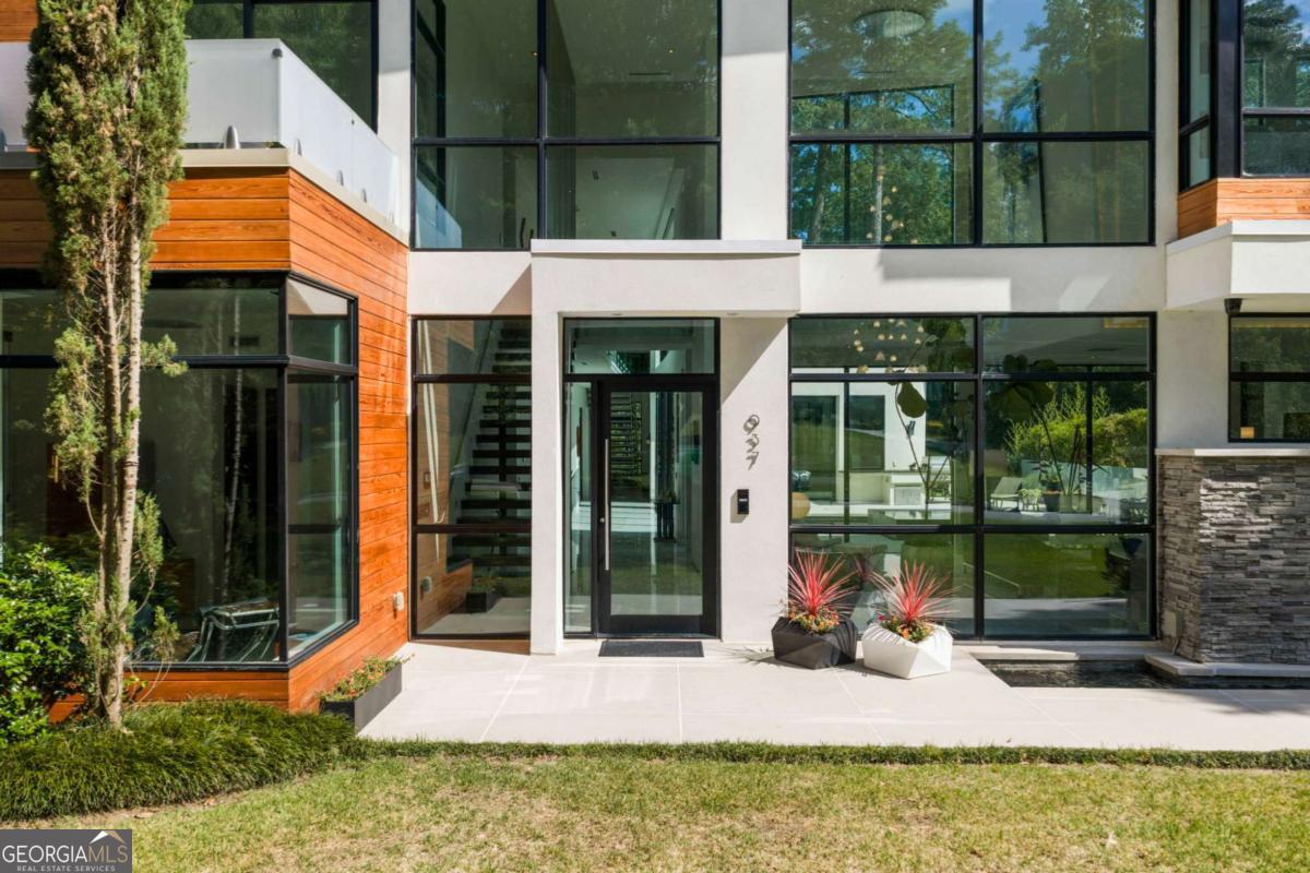 937 Berkshire Road NE Atlanta GA 30324
