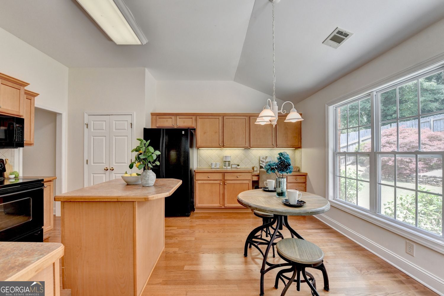 1870 Hickory Station Circle Snellville GA 30078