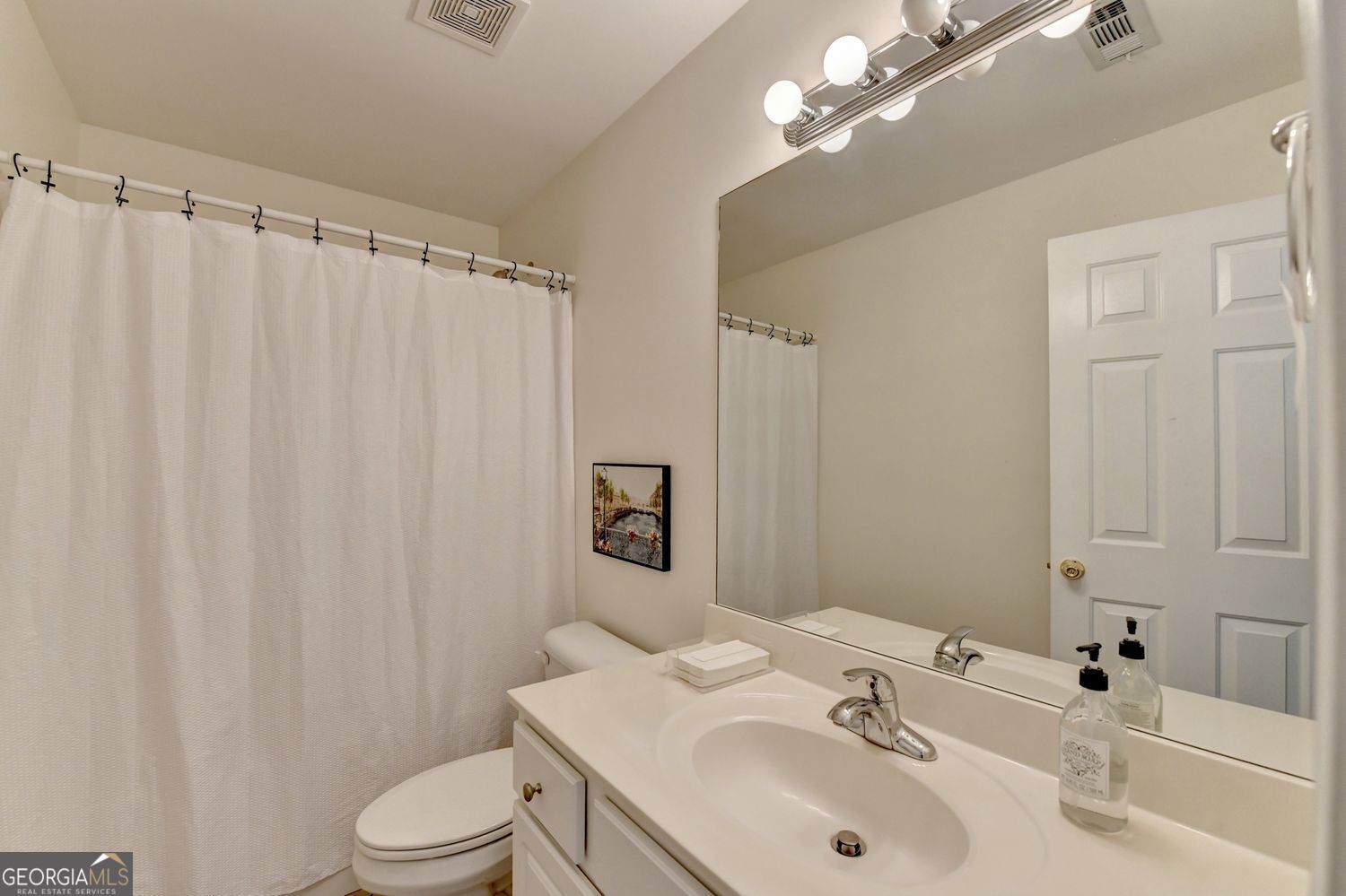 1870 Hickory Station Circle Snellville GA 30078