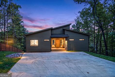 11 Falcon Drive Blairsville GA 30512