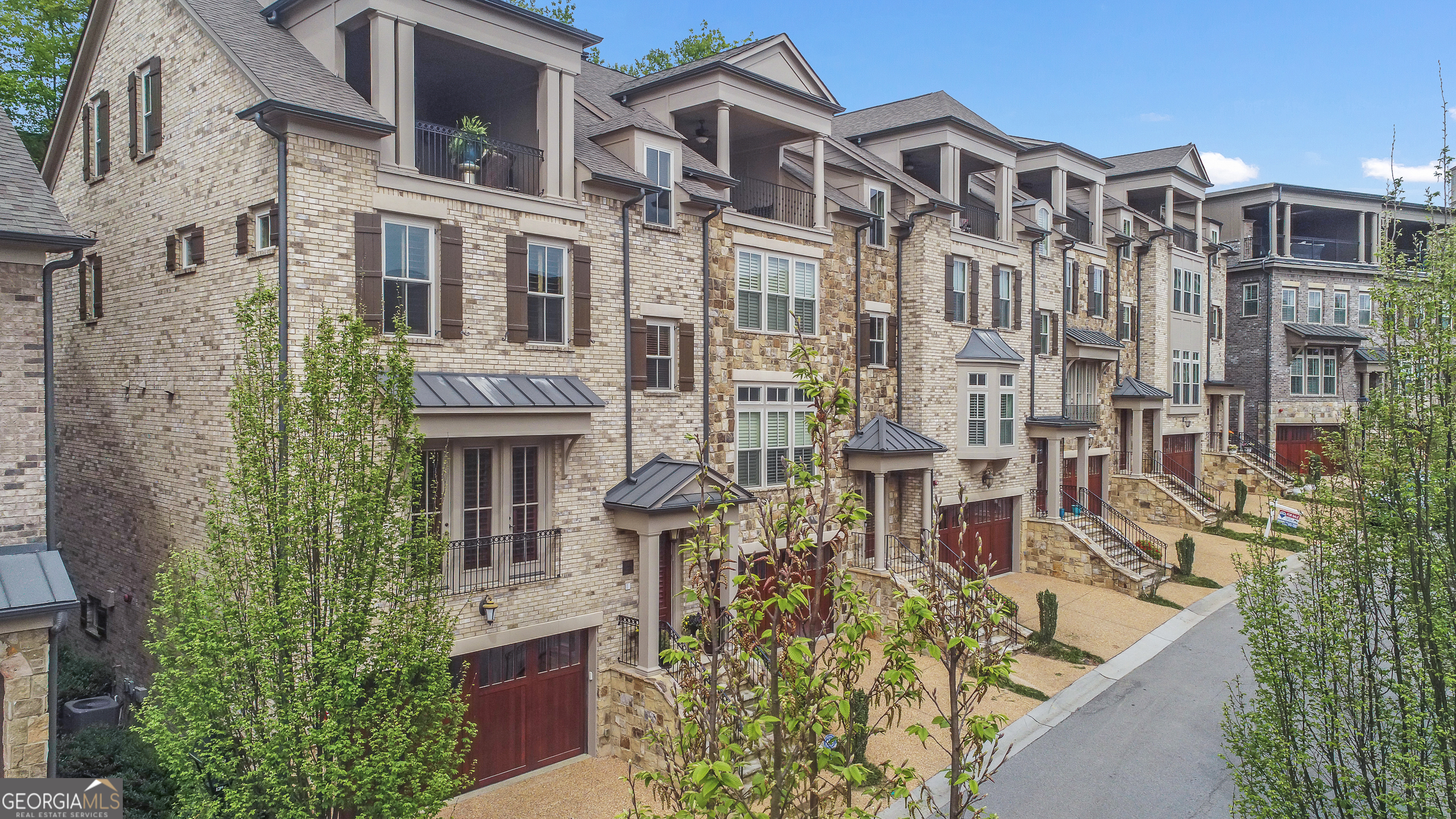 3450 Commander Cove Suwanee GA 30024