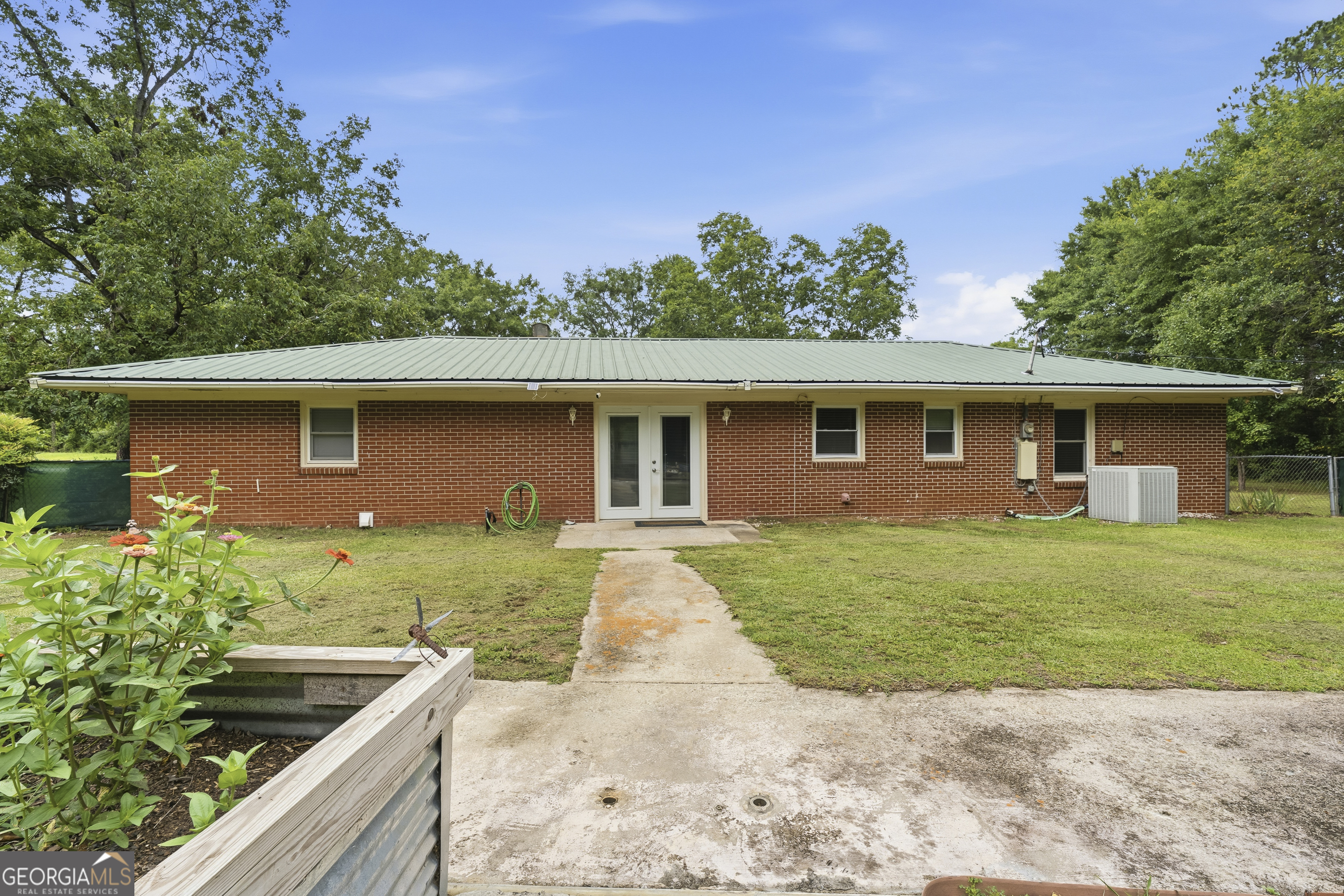 380 Highway 96 E Jeffersonville GA 31044